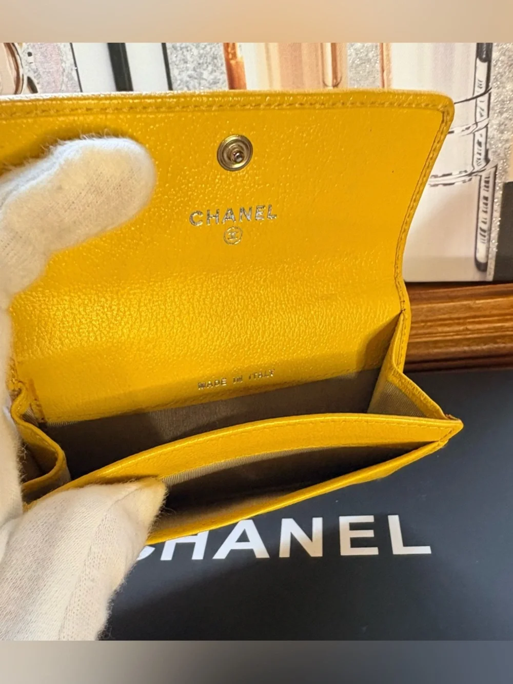 Chanel - Picture 10 of 16
